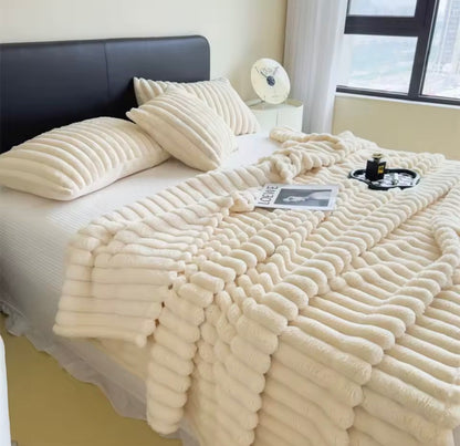 Manta Multifuncional de Rayas Anchas y Color Sólido | Cálida, Suave y Perfecta para Cama, Siesta o Mascotas