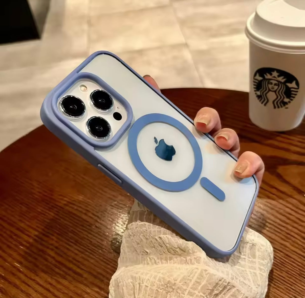 Funda magnética para iPhone | Compatible con MagSafe | Ultrafina, resistente y disponible en varios colores